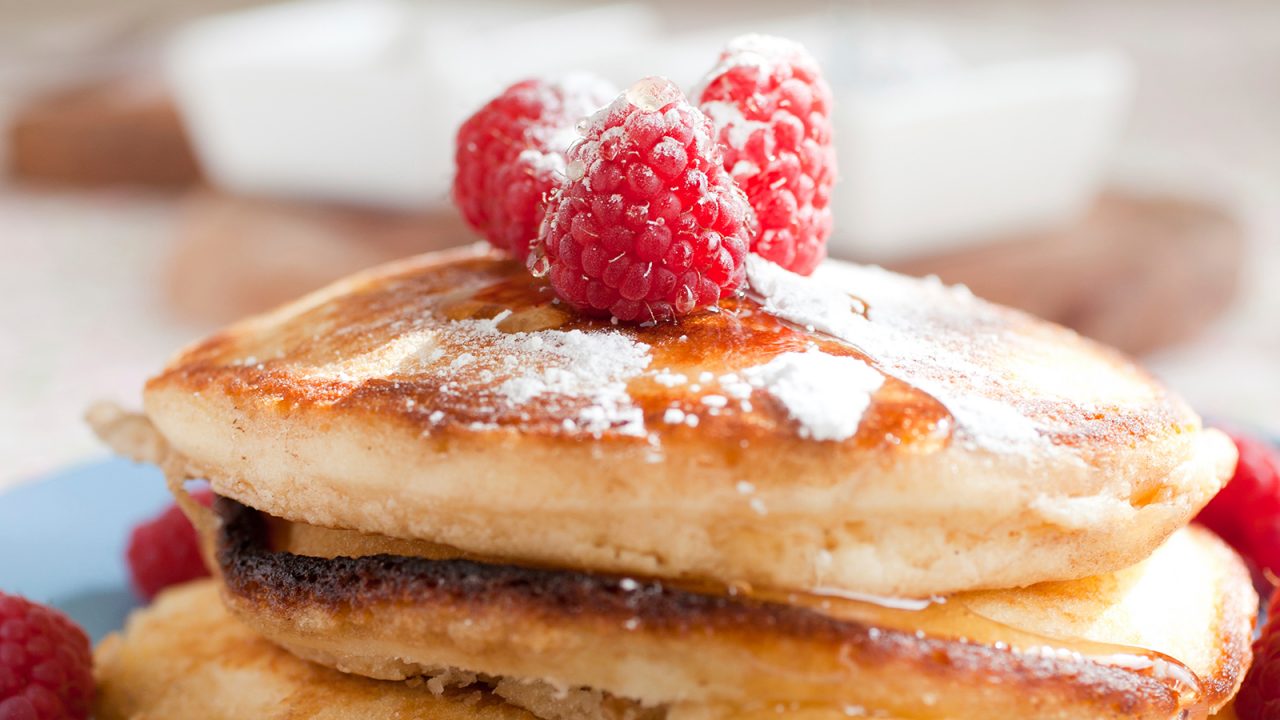 Fruity delicacy: Raspberry Pancake Tarts