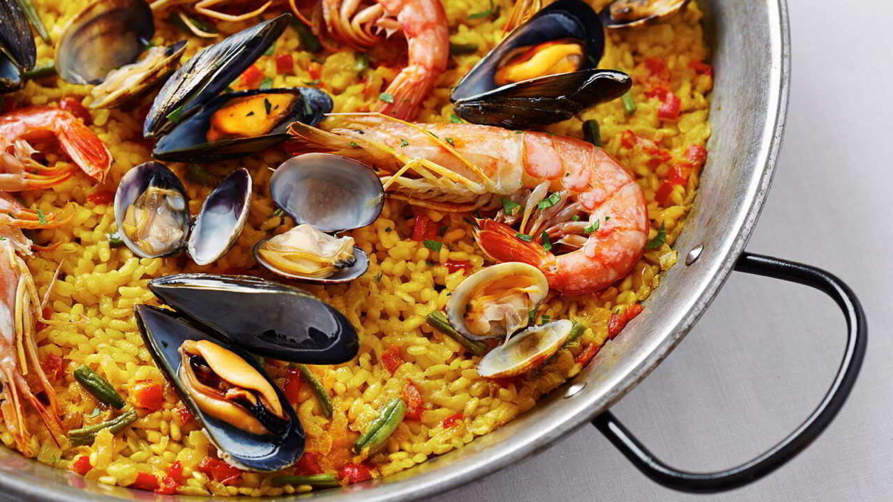 Seafood paella in the style of Jorge